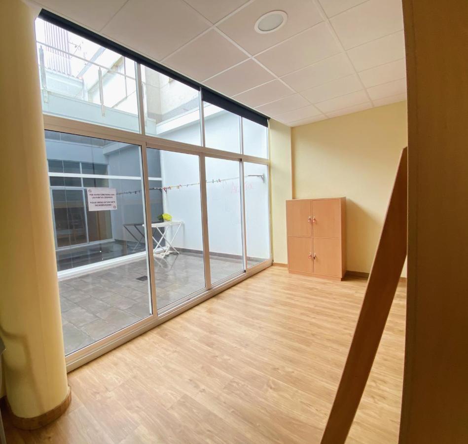 Cruce De Caminos Arzua Hostel Екстериор снимка